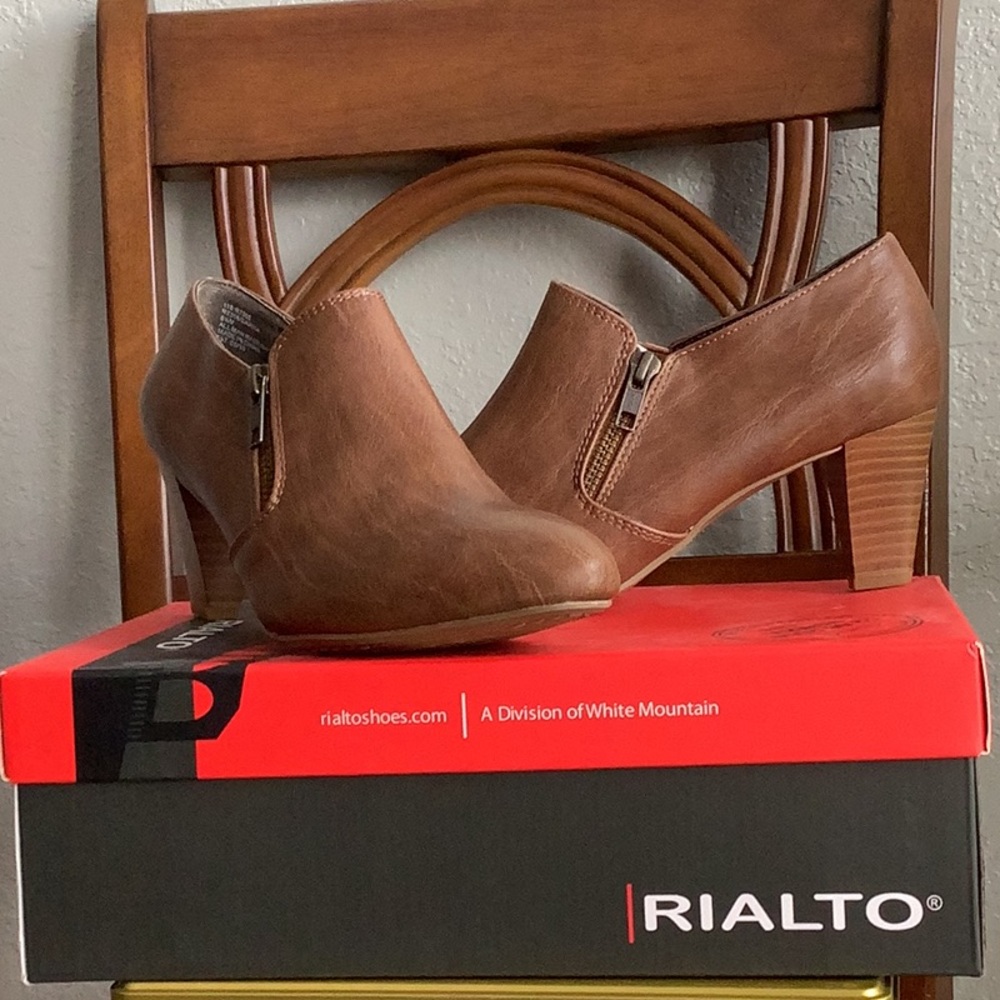 Rialto women’s shoes
